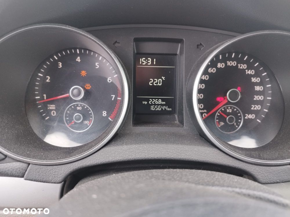 Volkswagen Golf - 14