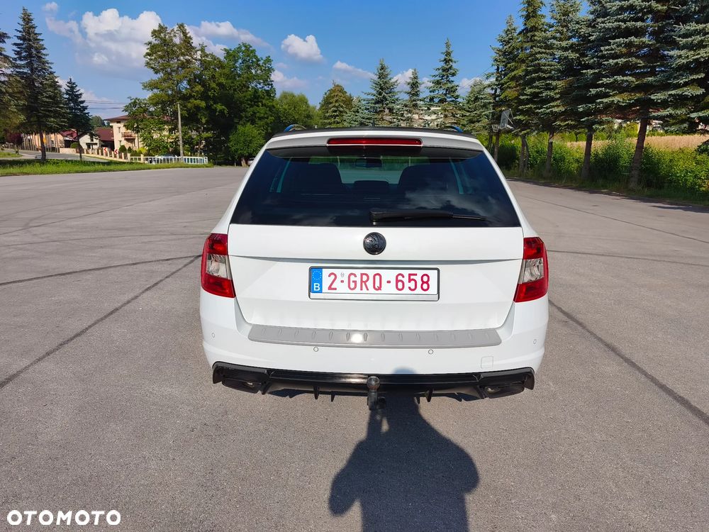 Skoda Octavia 2.0 TSI DSG RS 230 - 4