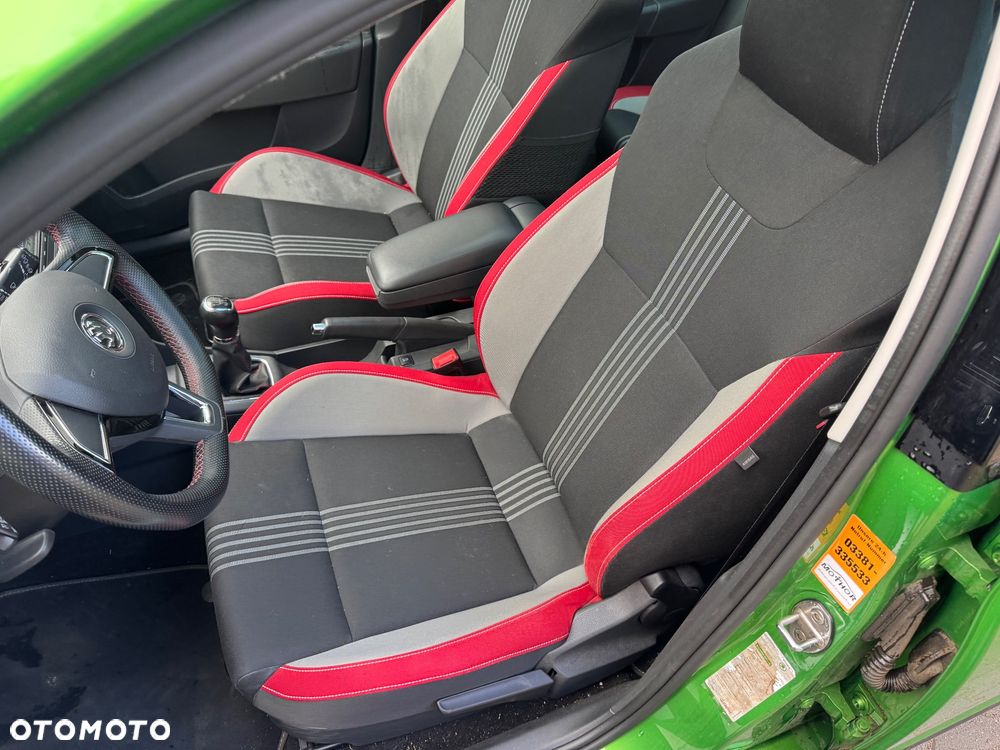 Skoda RAPID 1.2 TSI Monte Carlo - 24
