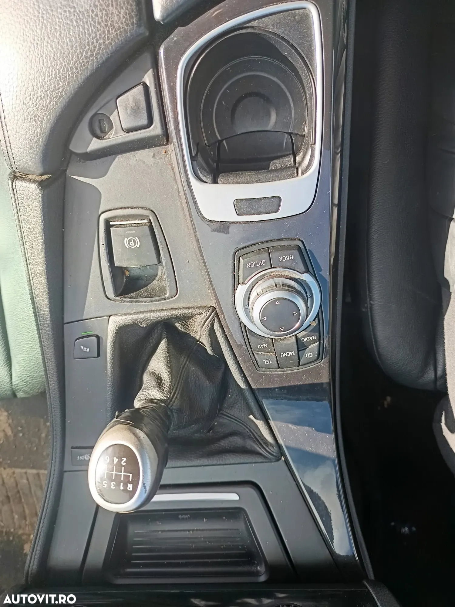 Dezmembram BMW Seria 5 F10 - 7