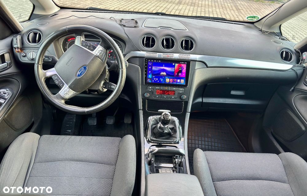 Ford S-Max 2.0 TDCi DPF Titanium X - 13