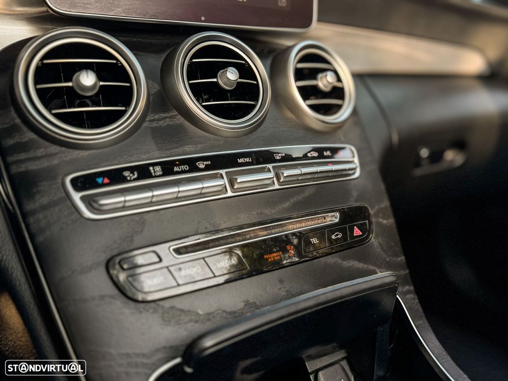 Mercedes-Benz C 220 d Aut. - 37