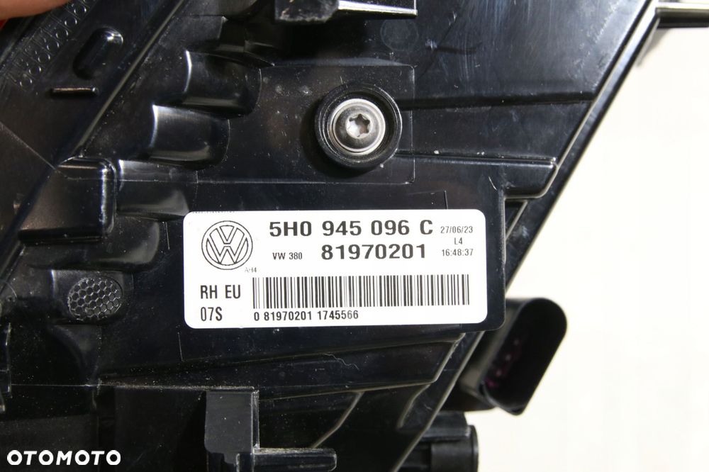 lampa tyl na blotnik led europa oryginał vw golf viii 8 5h 5h0 2020-2024 - 4