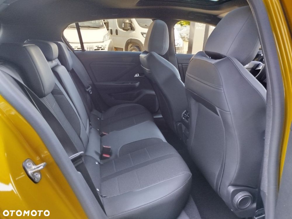 Opel Astra - 17