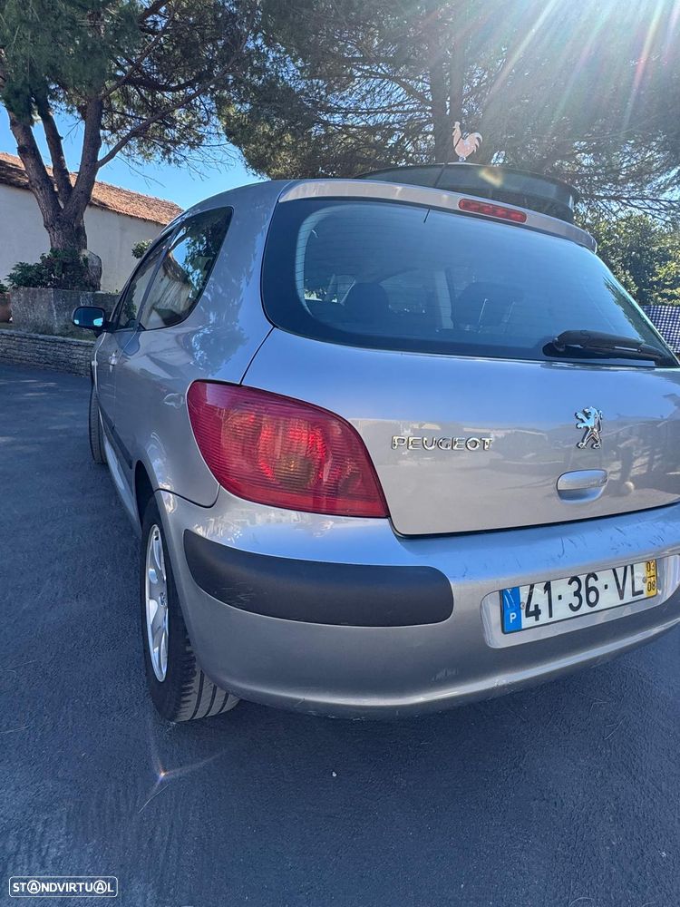 Peugeot 307 - 12