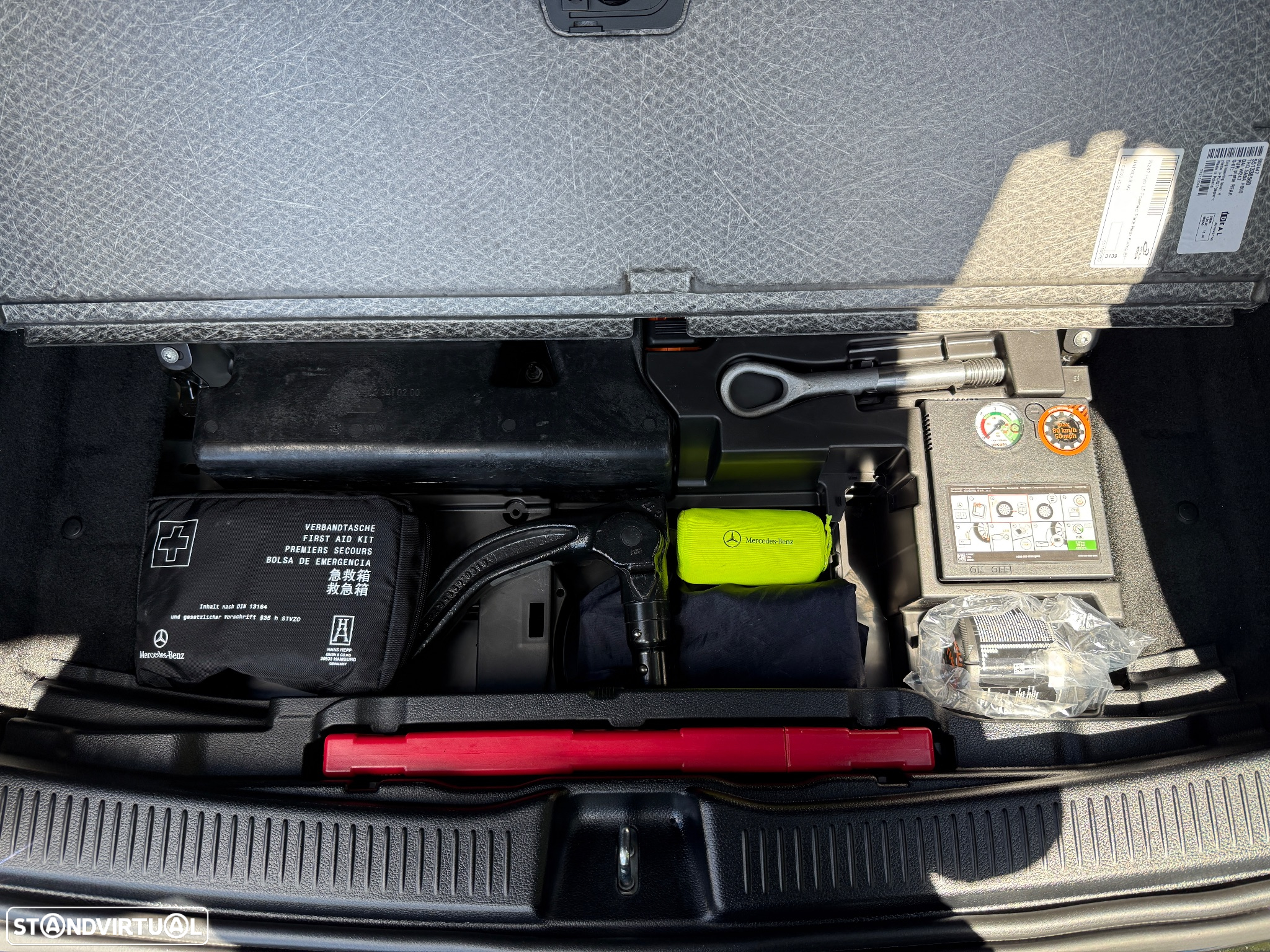 Mercedes-Benz B 250 e Style Plus - 13