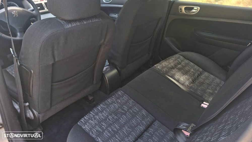 Peugeot 307 1.6 16V XT - 4