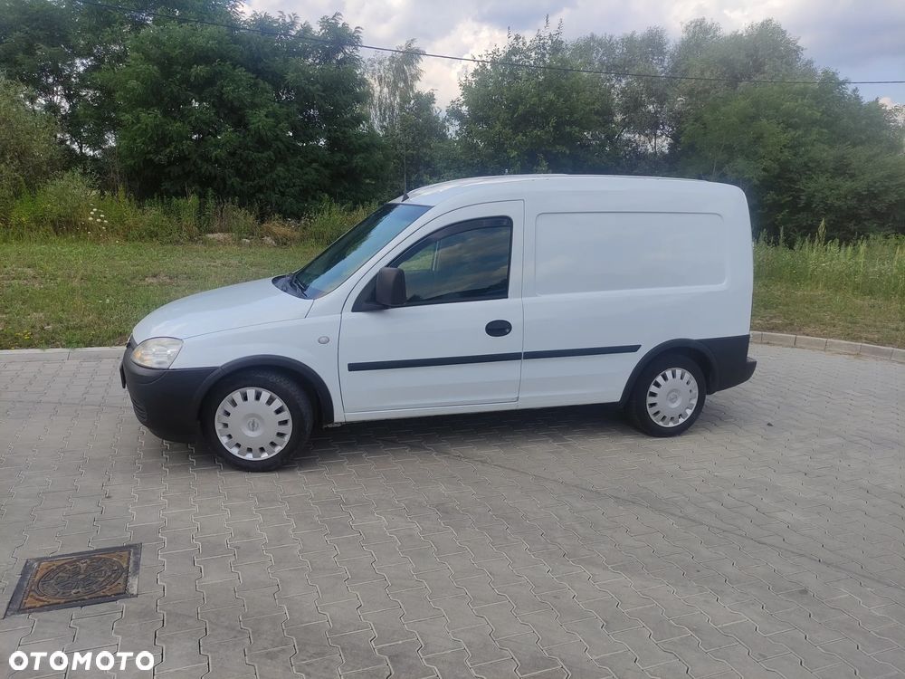 Opel Combo - 2