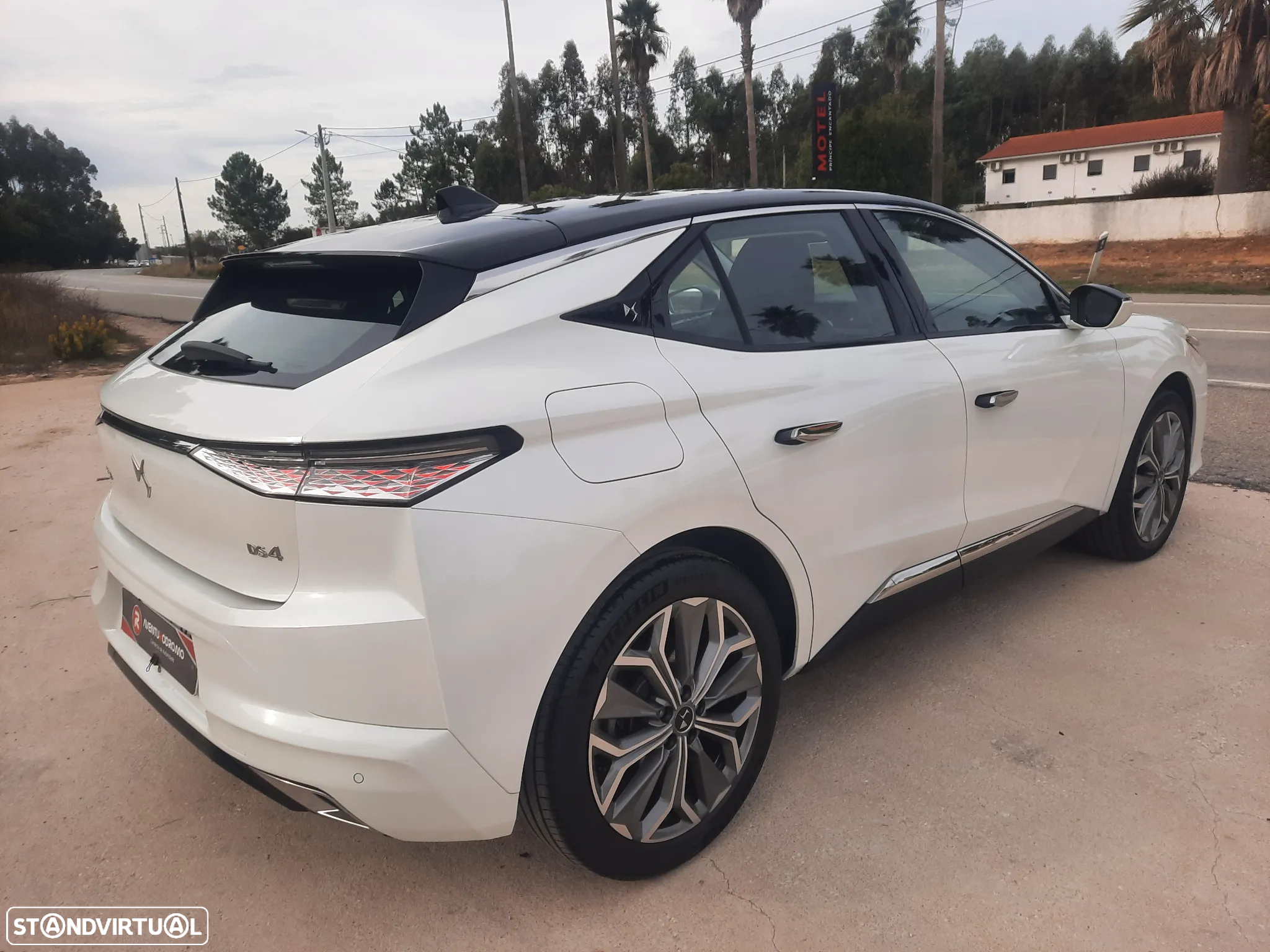 DS DS4 E-Tense Performance Line EAT8 - 21