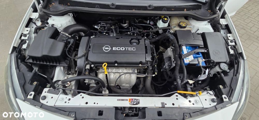 Opel Astra 1.6 Color Edition - 36