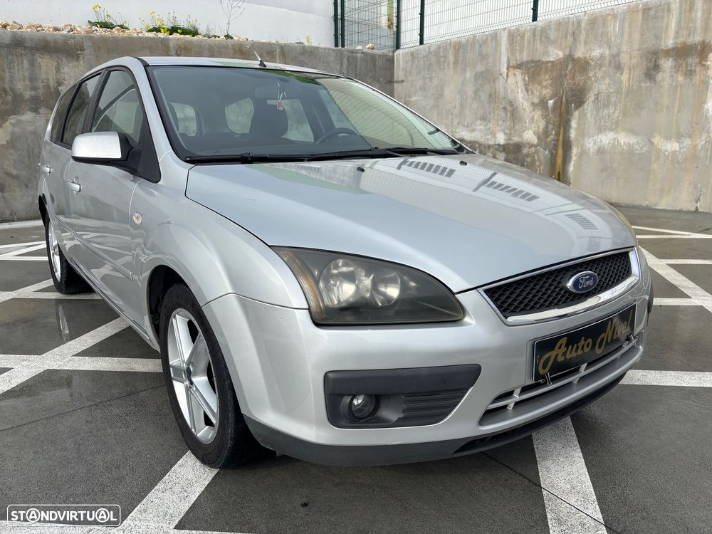 Ford Focus SW 1.6 TDCi Titanium - 9