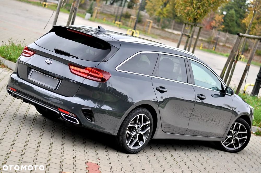 Kia Ceed 1.6 CRDi DCT GT Line