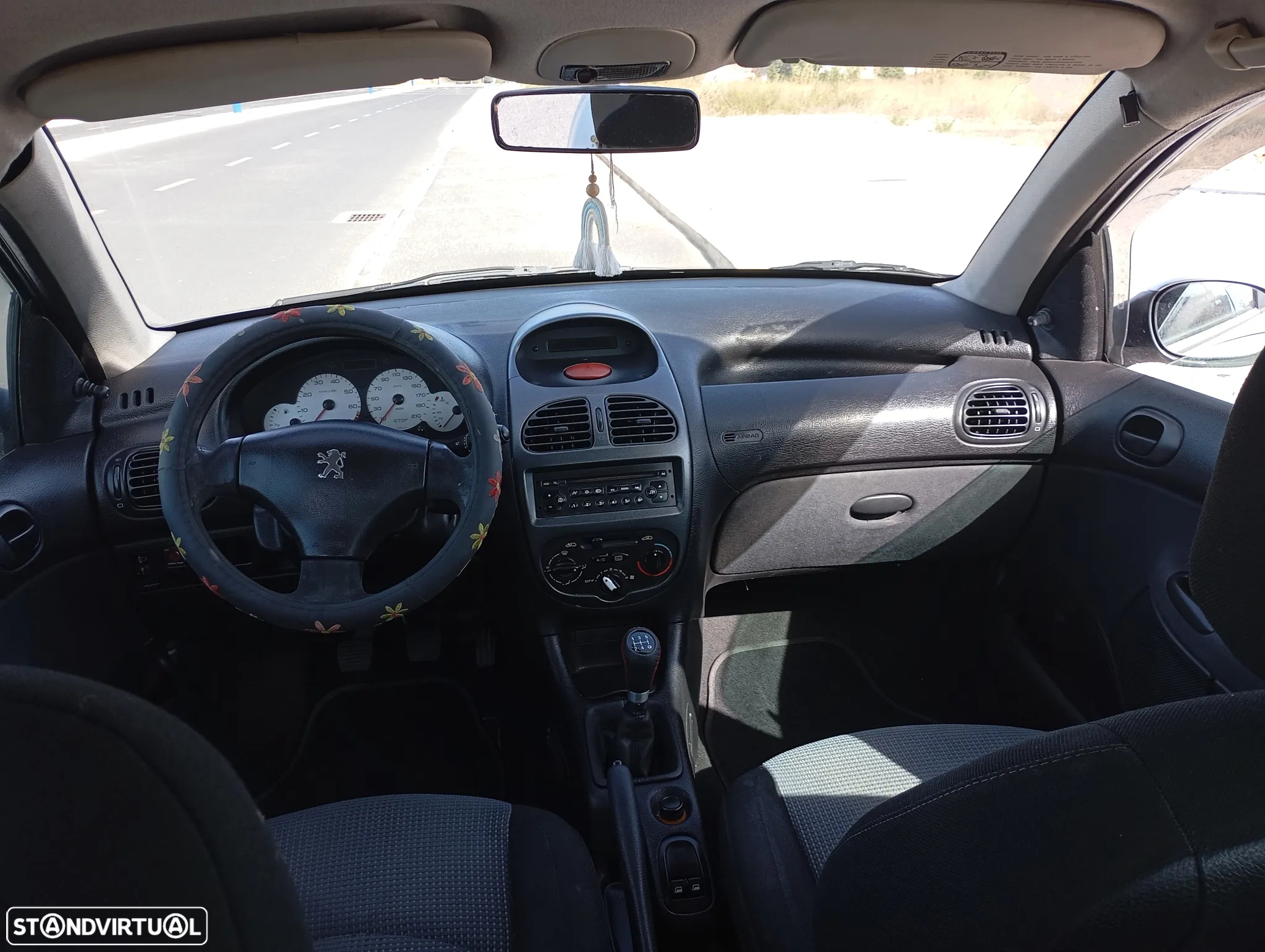 Peugeot 206 - 6