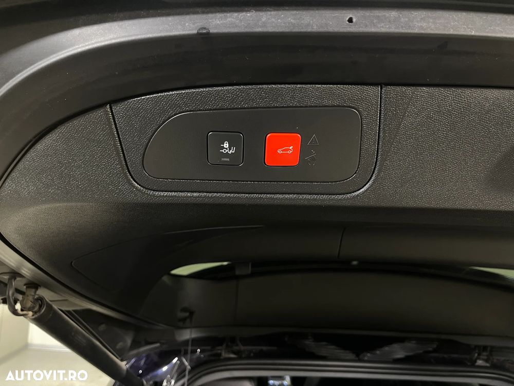 DS Automobiles DS 7 Crossback - 30