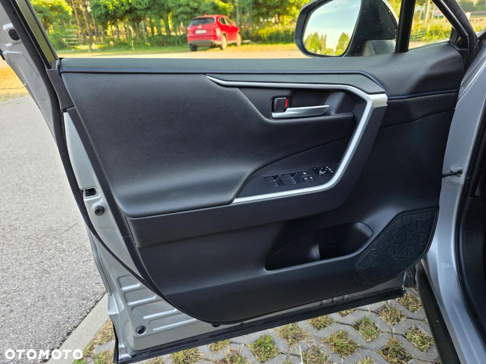 Toyota RAV4 Hybrid Selection 4x2 - 33