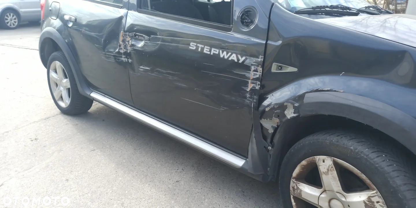 Dacia Sandero 1.5 dCi Stepway - 3