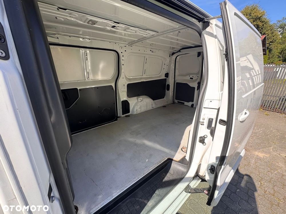 Opel Vivaro - 14