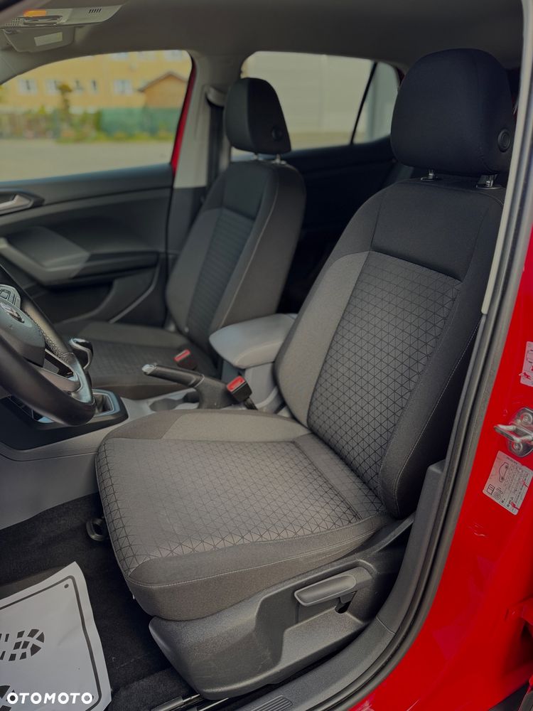 Volkswagen T-Cross - 19