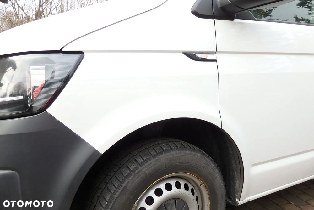 Volkswagen Transporter - 24