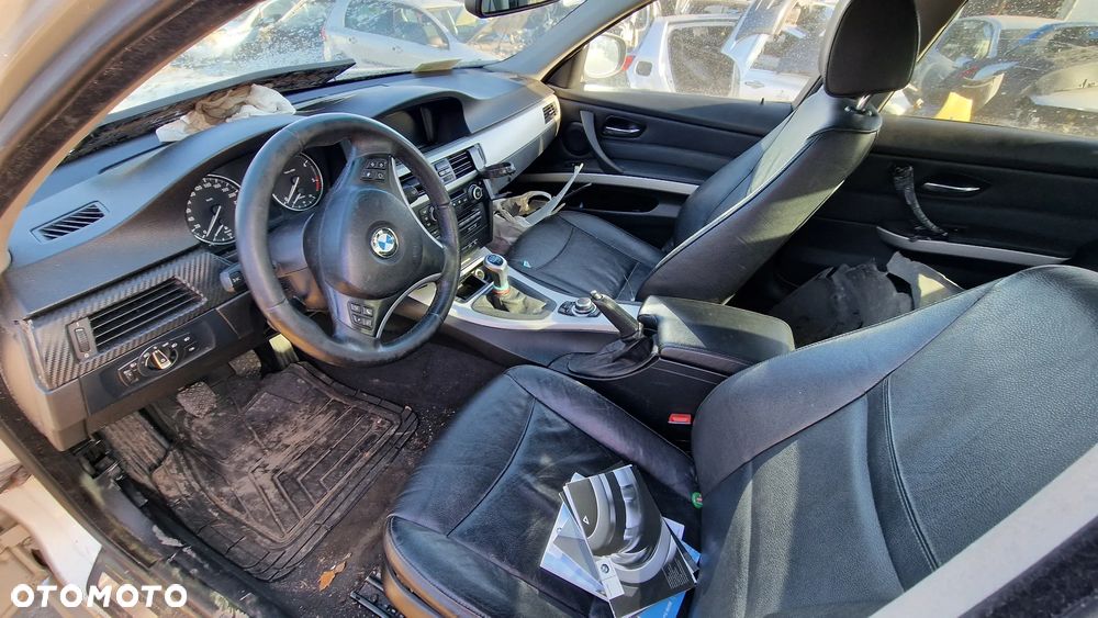 BMW 3 E90 2.0 D 2008R 105kW cały na części - 7