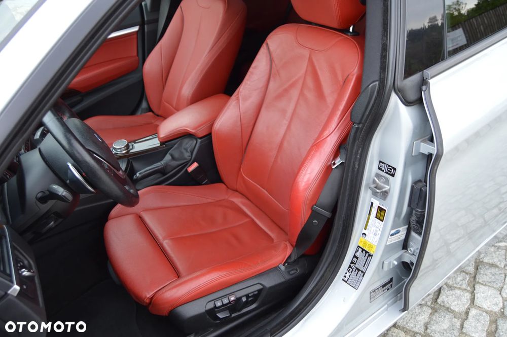 BMW 3GT 335i xDrive Sport Line - 33