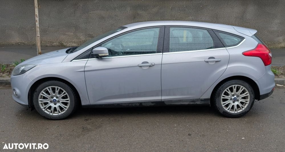 Ford Focus 1.6 TDCI DPF Titanium - 5