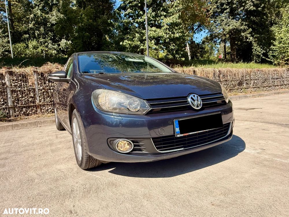 Volkswagen Golf - 1