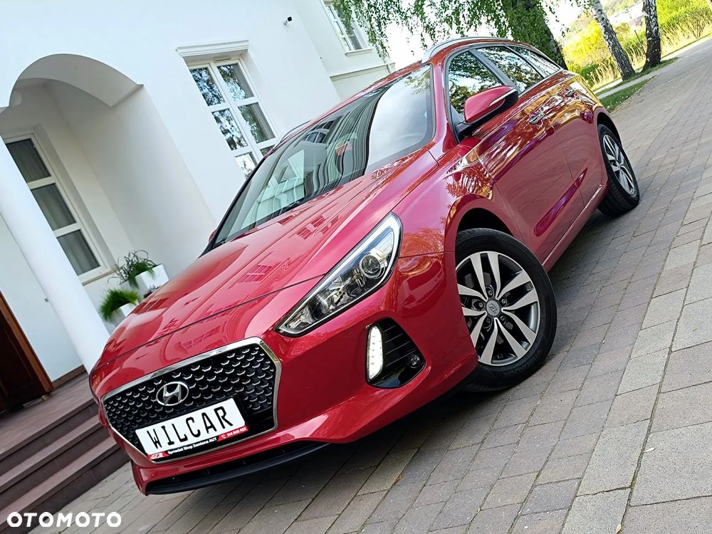 Hyundai i30 blue Kombi 1.6 CRDi Style - 6