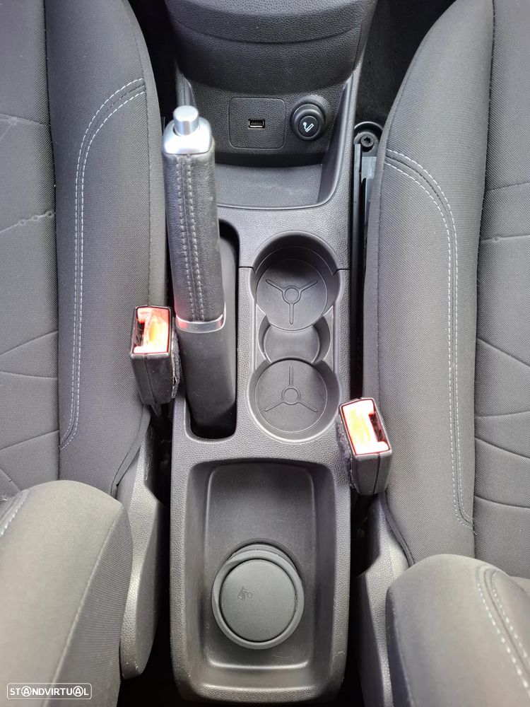 Ford Fiesta 1.0 Ti-VCT Titanium - 11