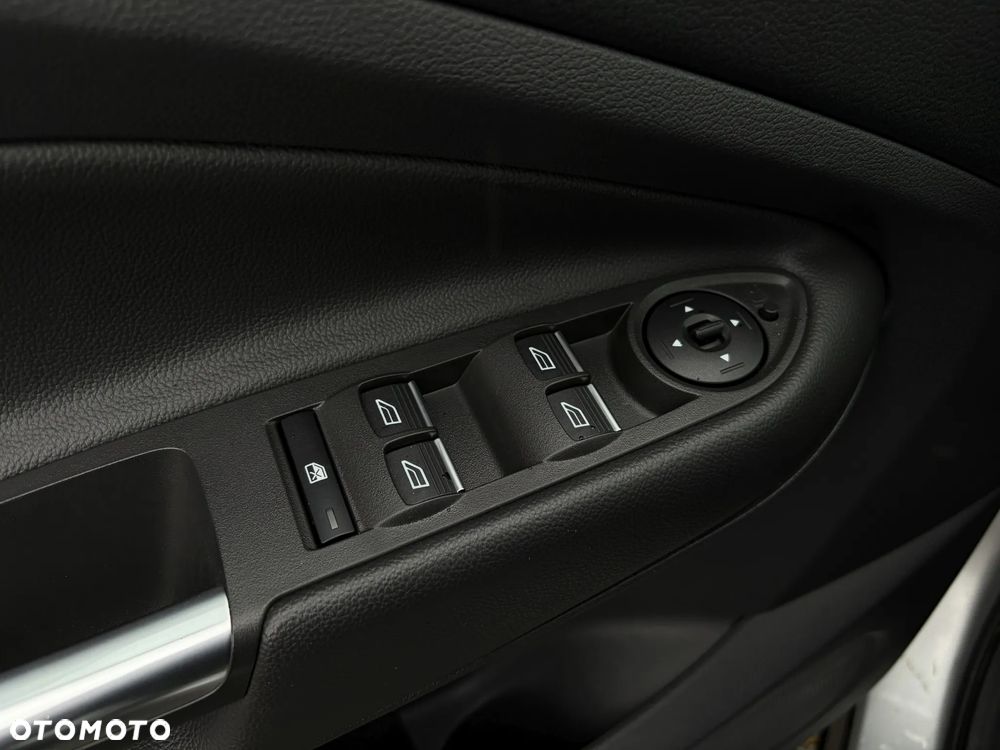 Ford Kuga 1.5 TDCi FWD Titanium - 31