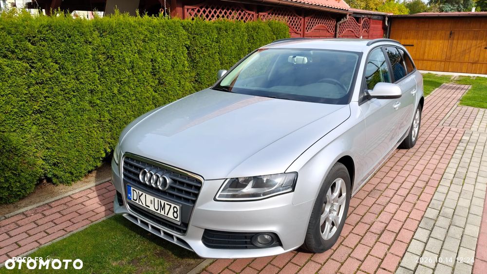 Audi A4 Avant - 1