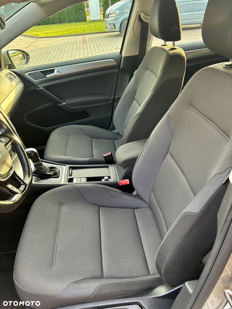 Volkswagen Golf 2.0 TDI (BlueMotion Technology) DSG Comfortline - 12