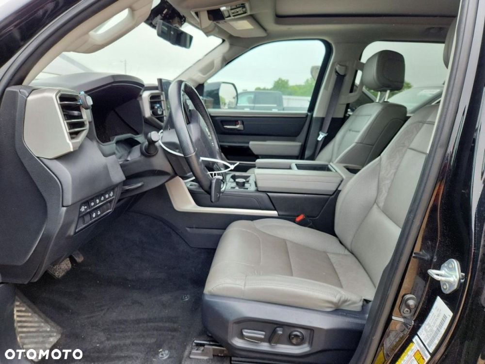 Toyota Tundra - 8