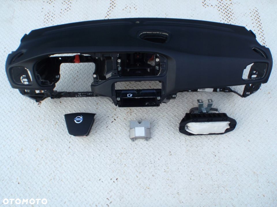 VOLVO V40 DESKA KONSOLA KOKPIT AIRBAG PODUSZKI - 1