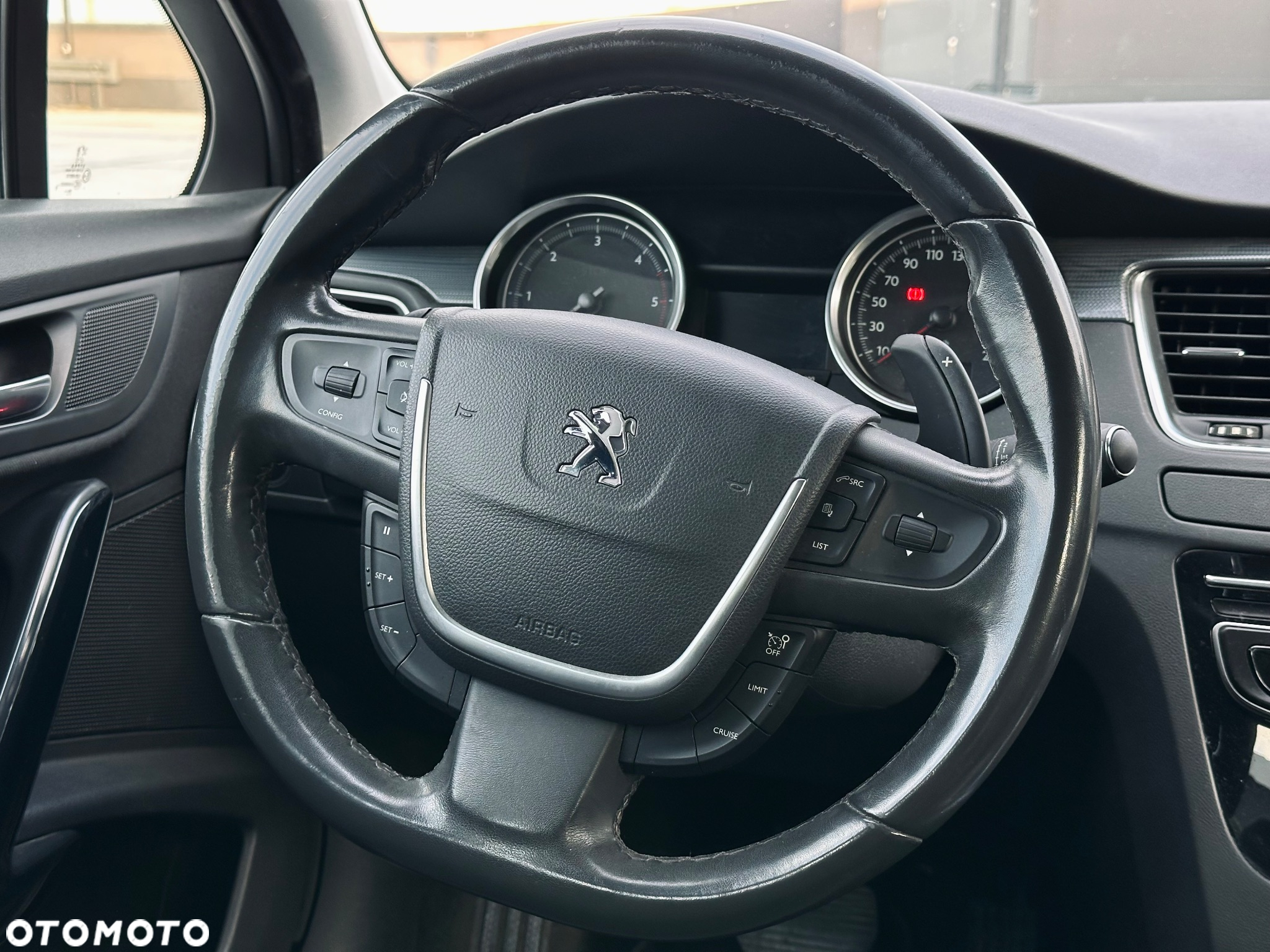Peugeot 508 BlueHDi FAP 180 Automatik Stop&Start Allure - 9