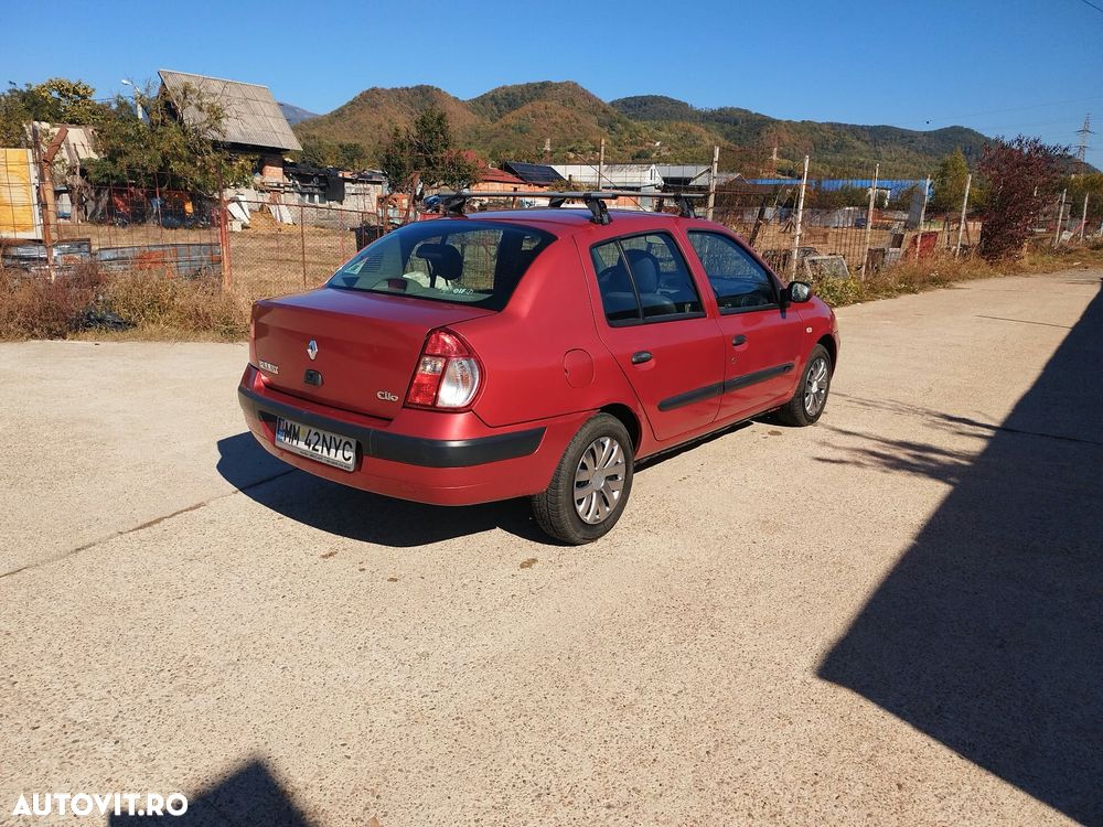Renault Symbol - 3