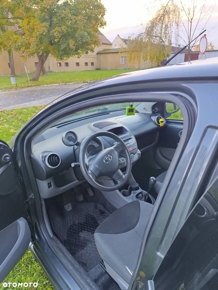 Toyota Aygo - 7