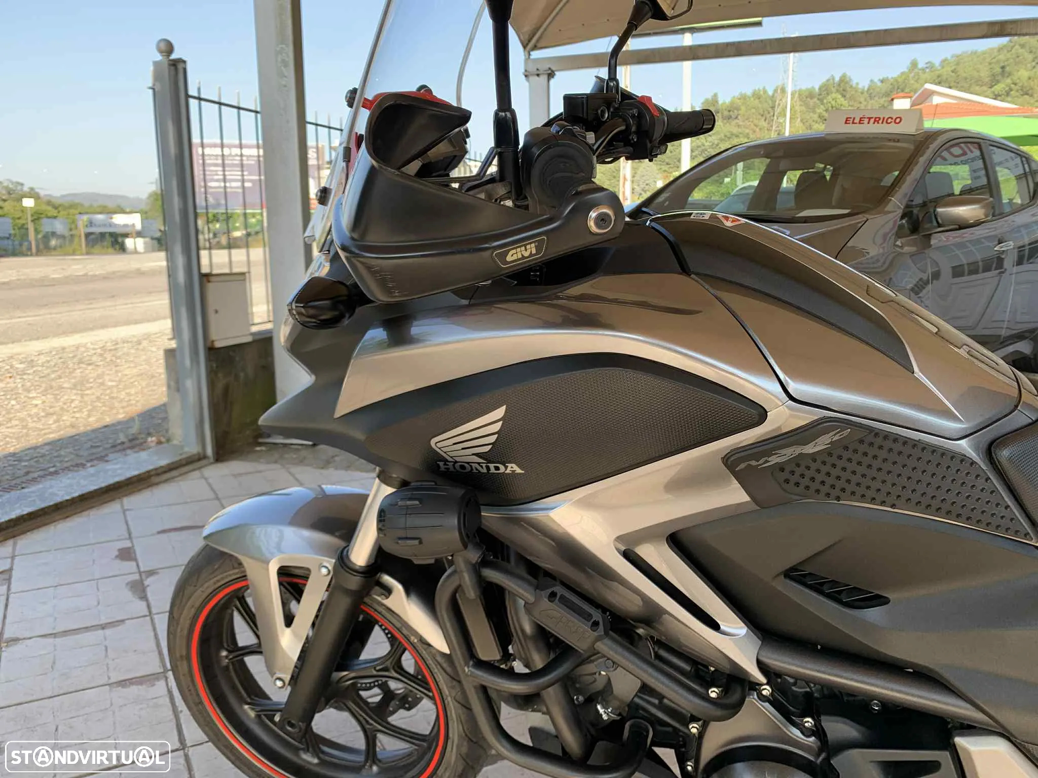 Honda NC750X - 13