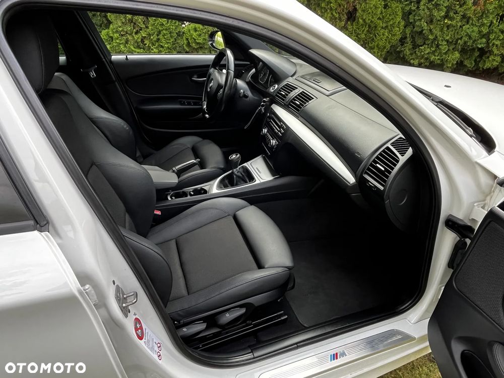 BMW Seria 1 116i - 12