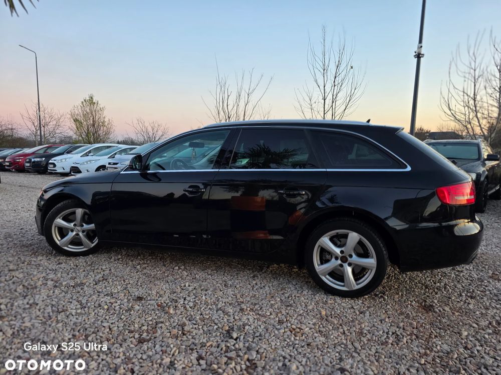 Audi A4 Avant - 16