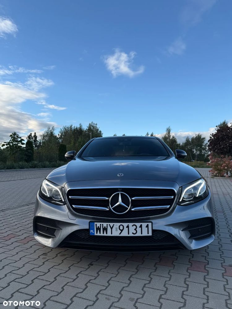 Mercedes-Benz E-Class 2019 photo 2