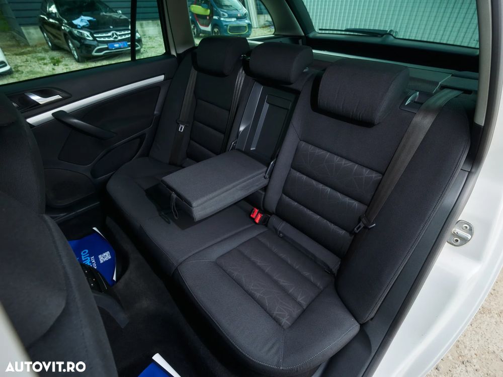 Skoda Octavia 2.0 TDI DPF Elegance - 25
