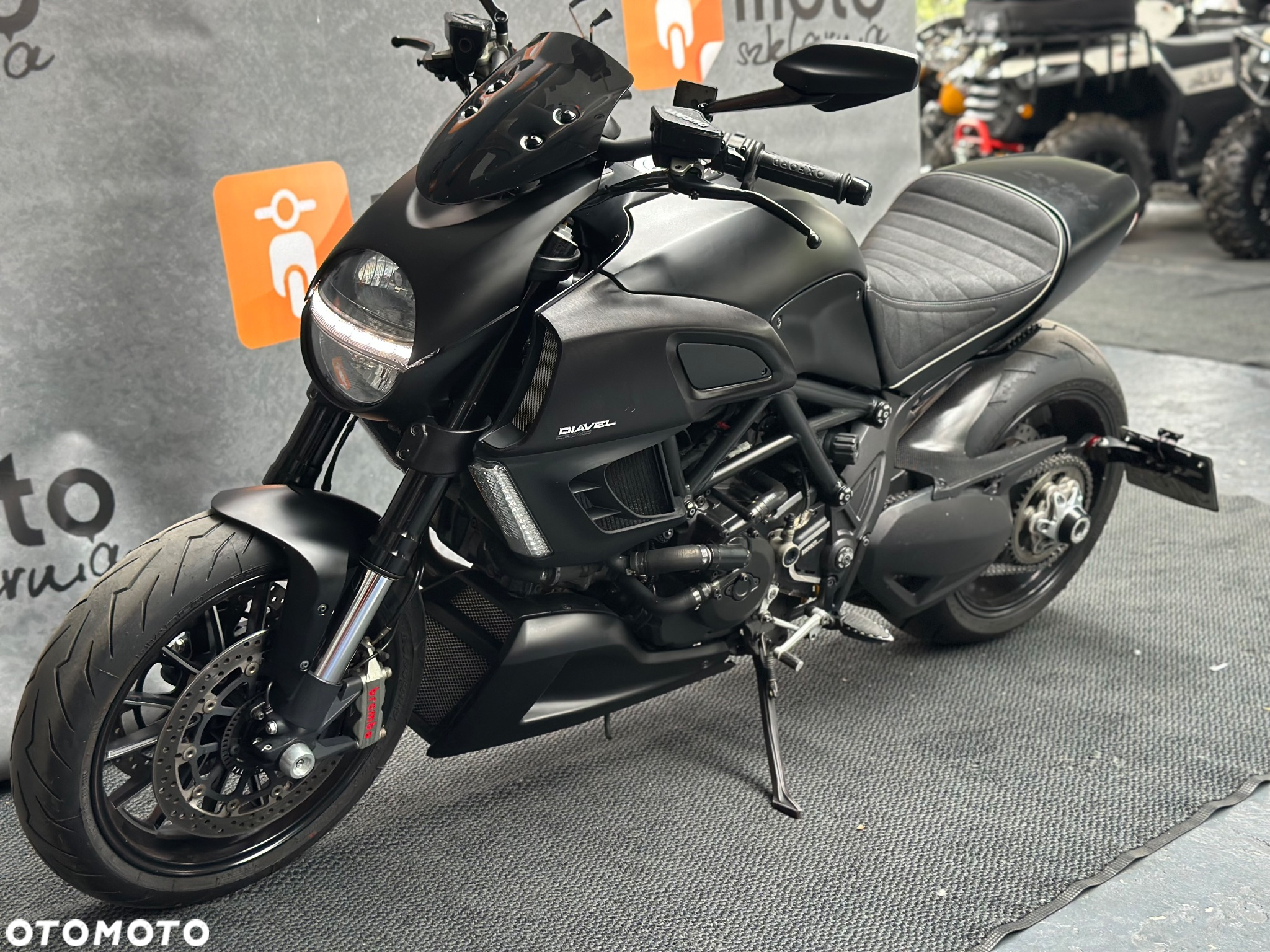 Ducati Diavel - 2