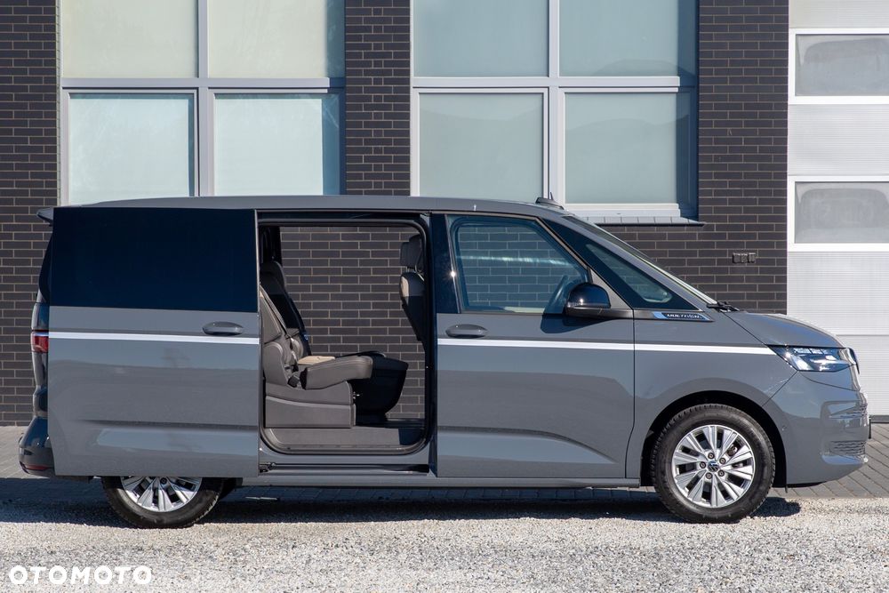 Volkswagen Multivan - 5