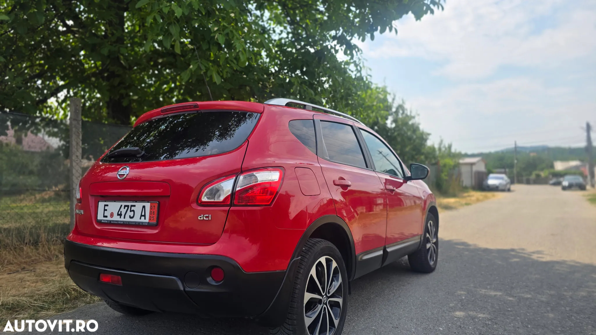 Nissan Qashqai 2.0 DCI 4 x 4 DPF Aut acenta - 3
