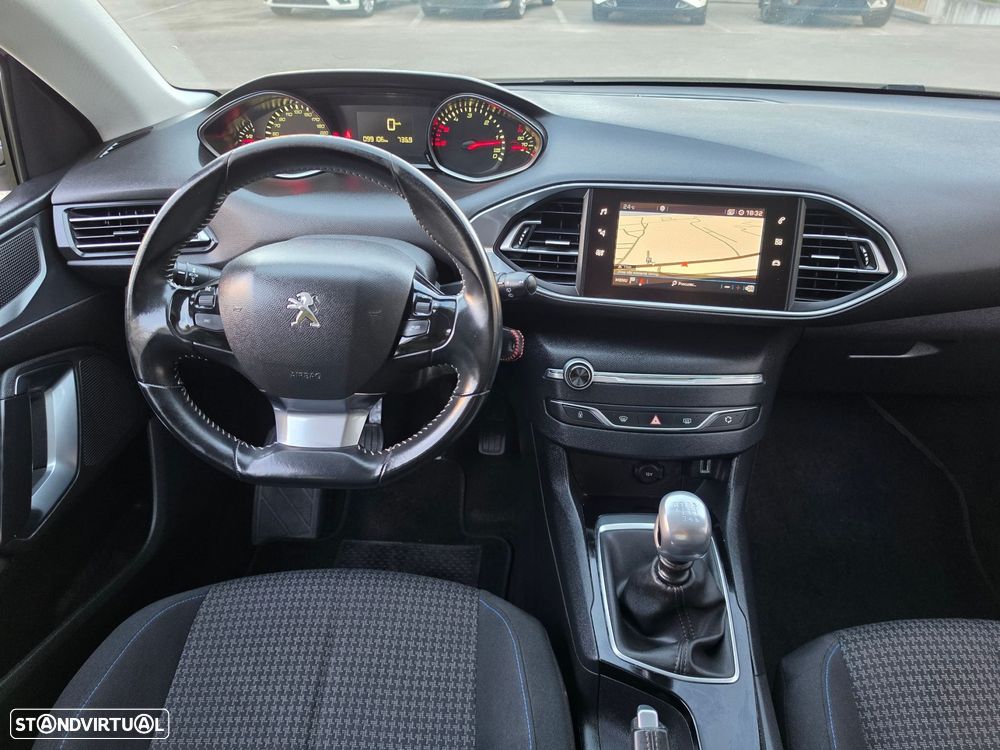 Peugeot 308 SW 1.5 BlueHDi Style - 39