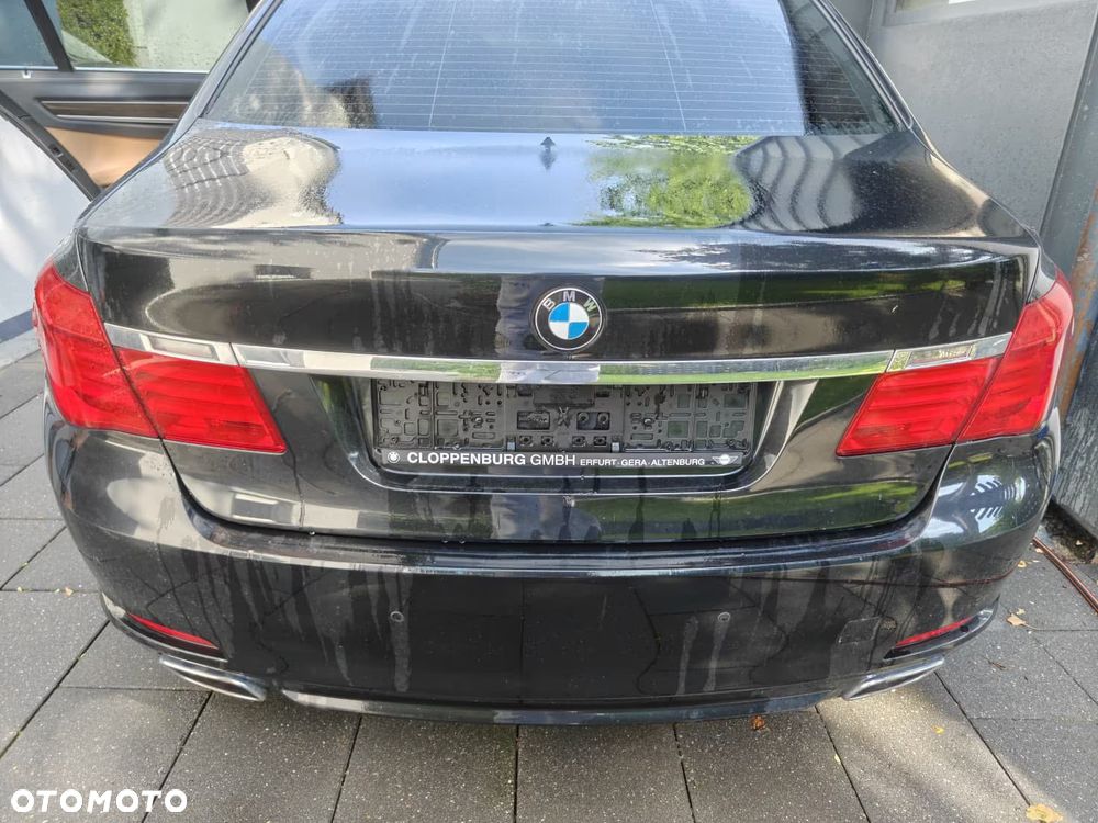 BMW Seria 7 740d xDrive - 11
