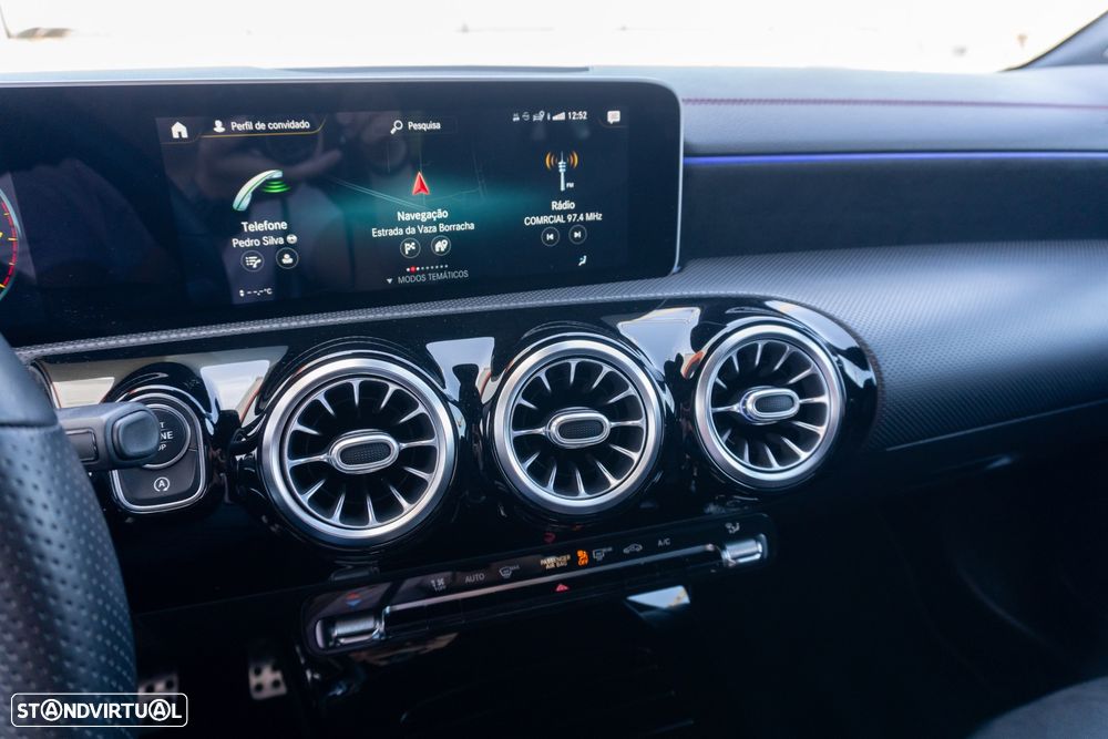 Mercedes-Benz CLA 180 7G-DCT AMG Line - 26