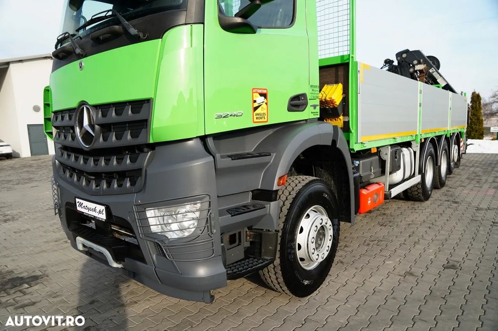 Mercedes-Benz OCS 3240 / 8x4 / LIVRARE - 7,2 M / + HIAB 211 HDS / RADIOCOMANDĂ / ROTATOARE / FURCĂ / PUNCT DE RIDICARE / EURO 6 - 12