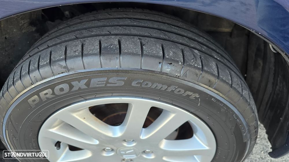 Honda Civic 1.4 LS - 12